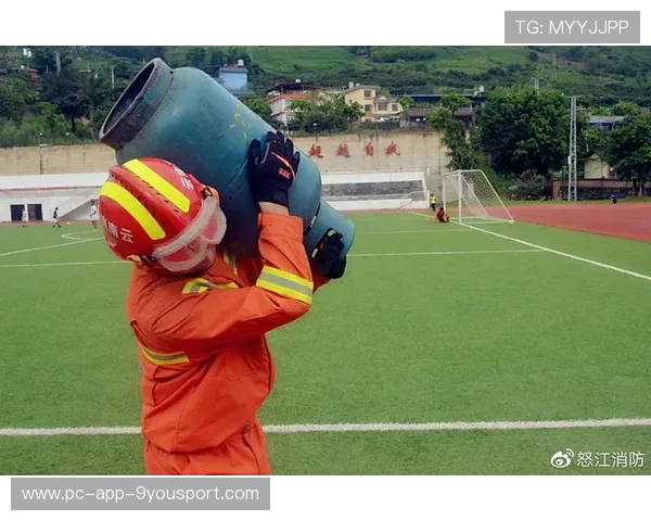 女单队伍进行多回合拉吊训练，耐力展现稳定